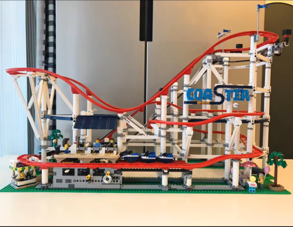 10261 Roller Coaster LEGO