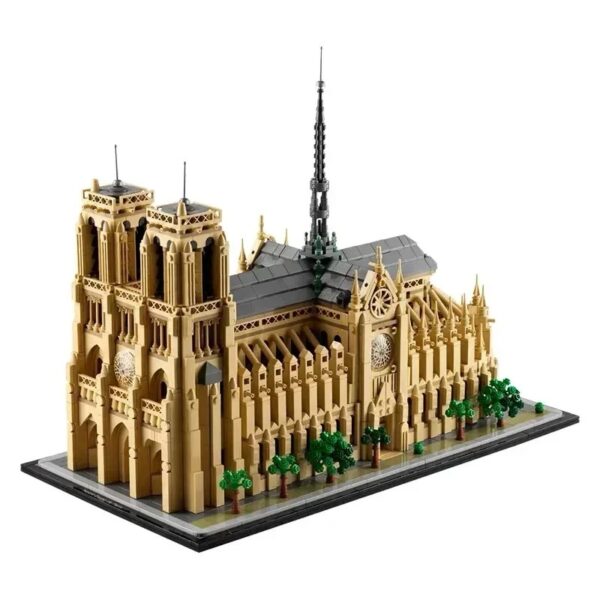 Notre Dame Cathedral MOC – 4383 Pieces Historical Architecture Building Block Set 21061 Compatible
