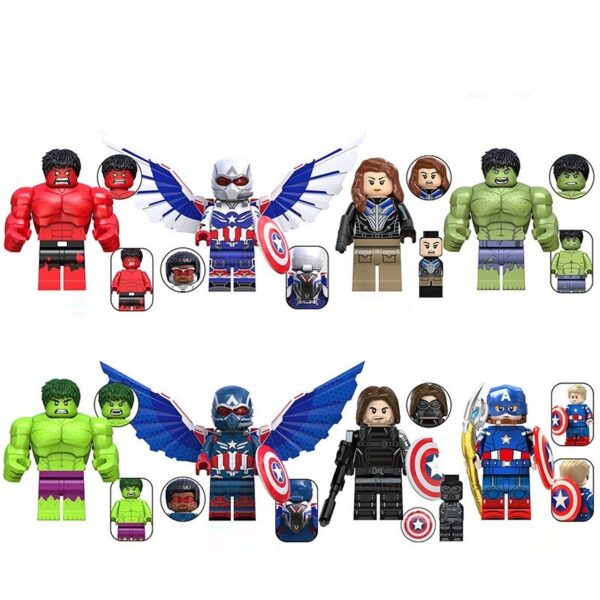 Captain America & Hulk Multiverse Minifigure Set